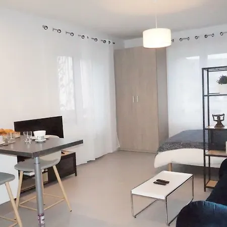 Cosy Studio La Sapiniere 또농-레-방